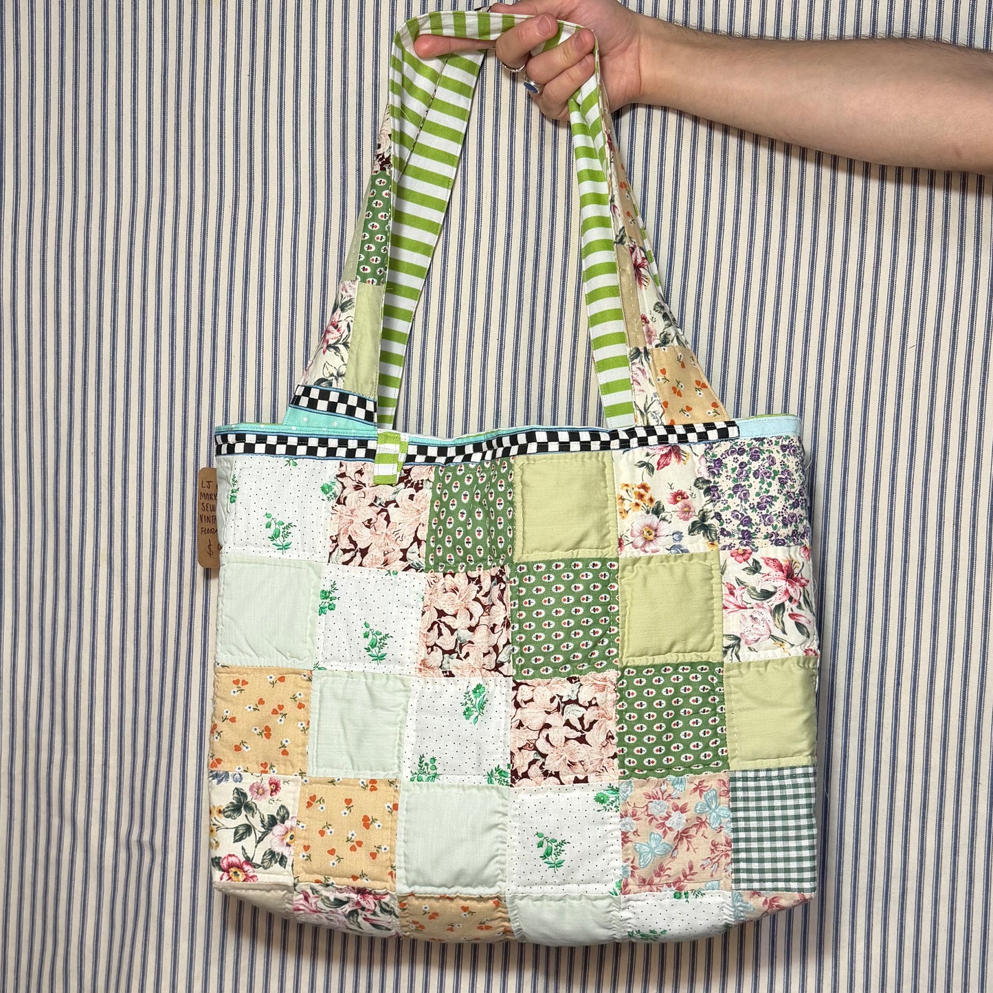 Checkered Floral Quilted Market Bag